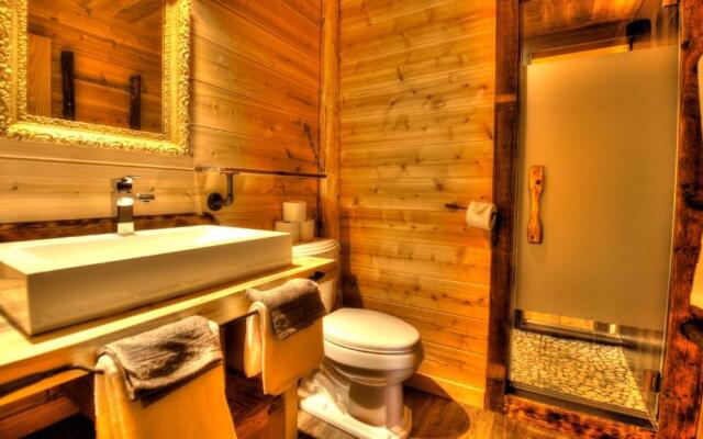 Le Bivouac - Les Chalets Spa Canada