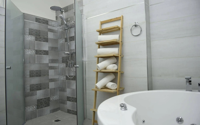 Maman Hotel