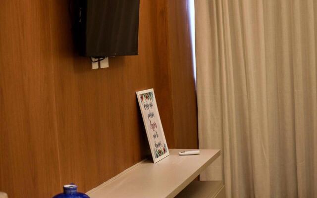 Apartamento completo com píer e acesso ao mar 4