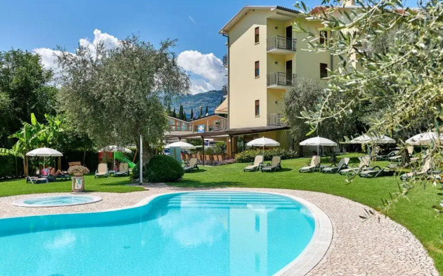 Eco Hotel Benacus