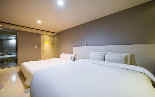 Busan Sasang Mr Brick Hotel