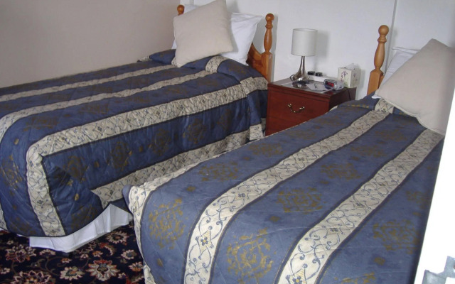 Springfield B & B