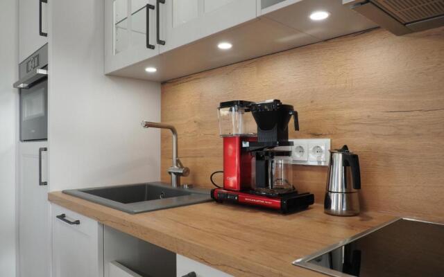 Mühlenstraße 13 App 1