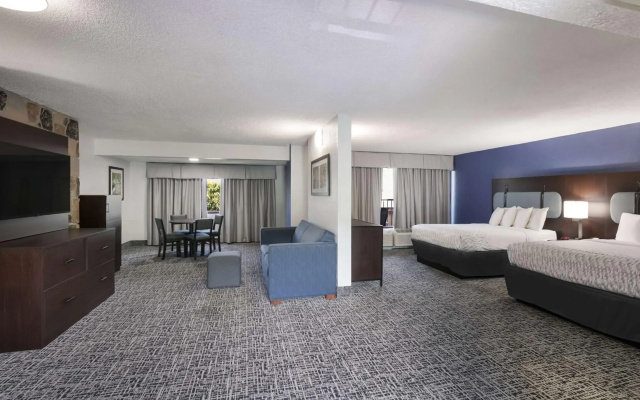 SureStay Plus Hotel by Best Western Gatlinburg