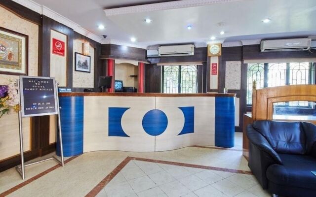 OYO Rooms Rajmahal Square 2
