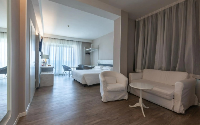 Hotel Mediterraneo