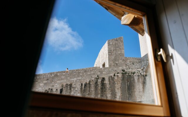 Secret Orange by DuHomes