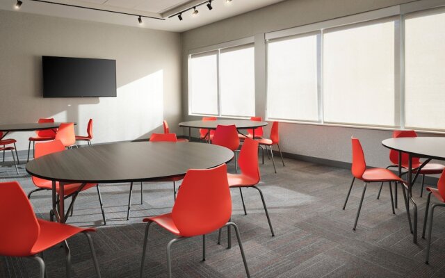 Aloft Knoxville West