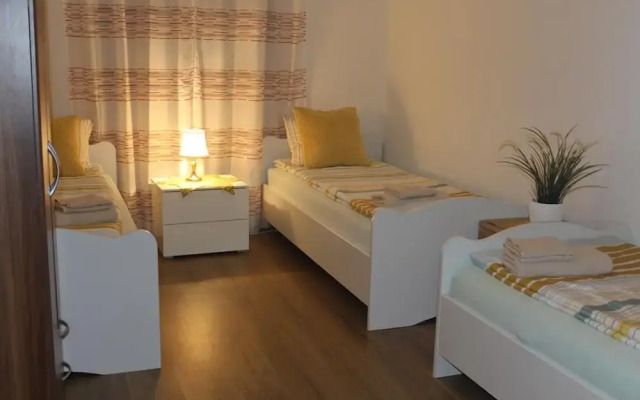 Euro Apartment