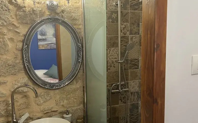 Attiki Hotel