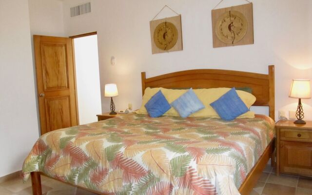 Arcoiris Family Condos by Playa Paradise