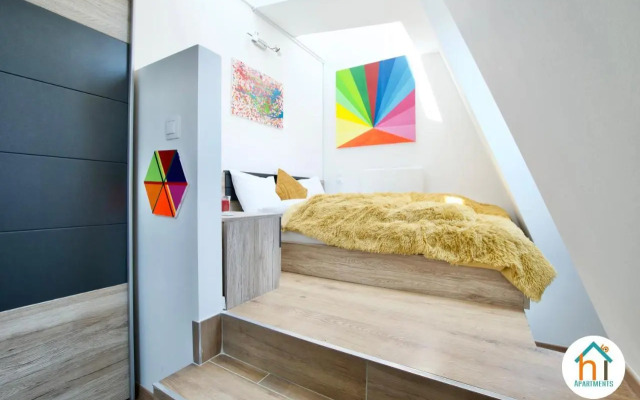 Premium Apartment by Hi5 - Penthouse studio + rooftop