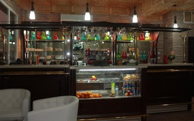 Bayan International Hotel