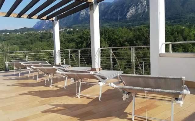 Statera Hotel Village