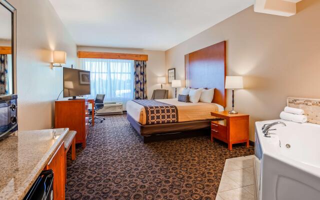 Best Western Plus Rose City Conference Center Inn