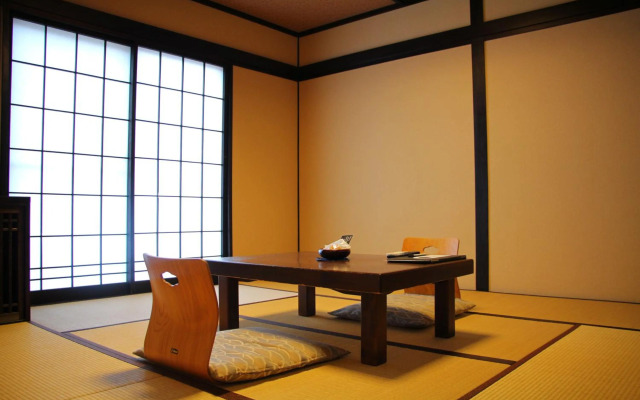 Maruyama Onsen Kojyokan