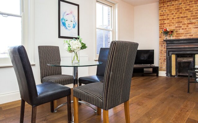 Newly Renovated 2 Bed in Wimbledon Village