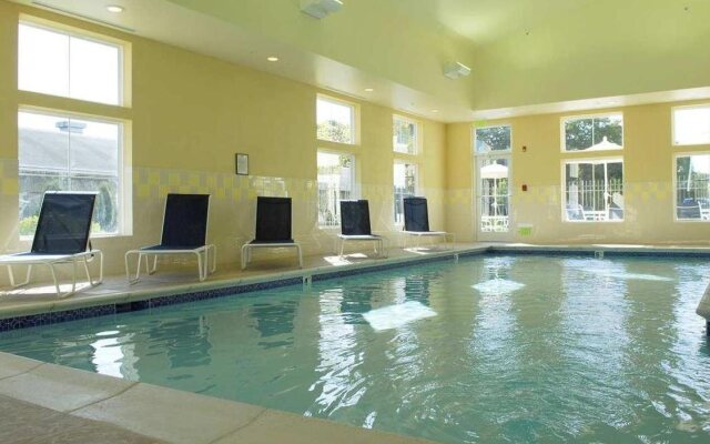 Hampton Inn & Suites Mystic