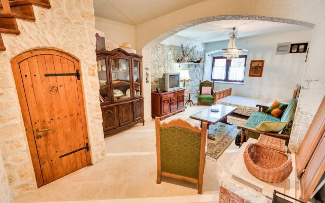 Land - 100m From the sea - A2