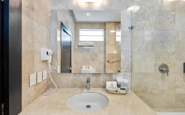 Hotel Estancia Business Class