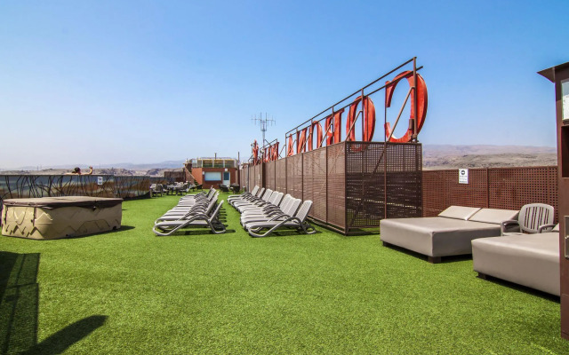 Corona Roja Apartments