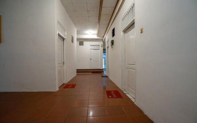 OYO 1216 Hotel Sejati