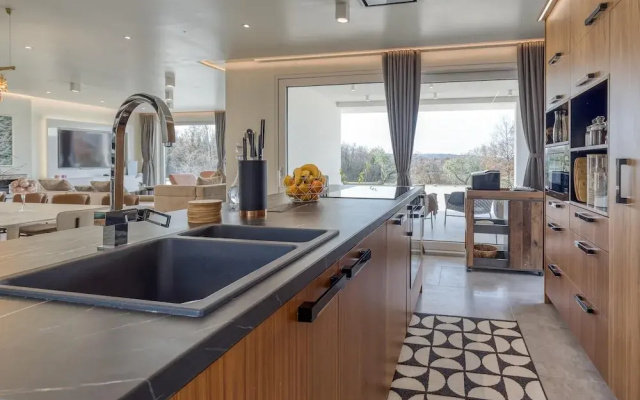 Luxury Villa Sonia With Wellness Gym