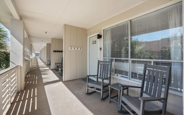 532 Sunsuite