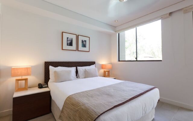 Luxury Apartment at Sea Temple Palm Cove 2 Bed 2 Bath