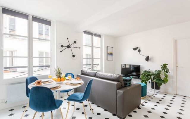 République - Le Marais Apartment