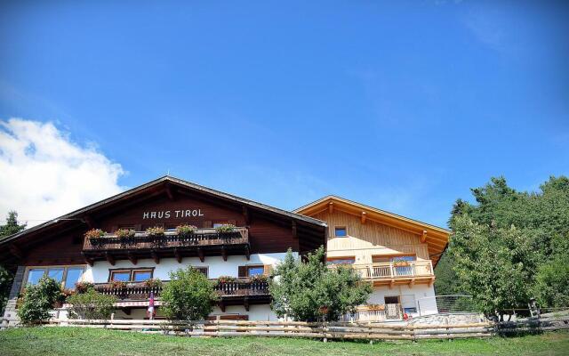 Pension Haus Tirol