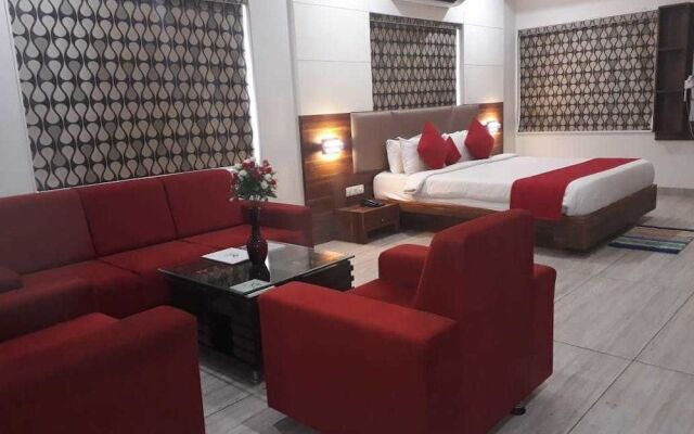 The Grand Vardhman Hotel