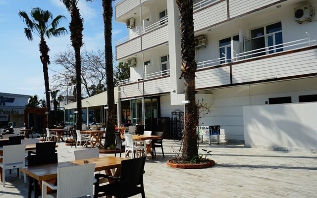 Side Alya Hotel