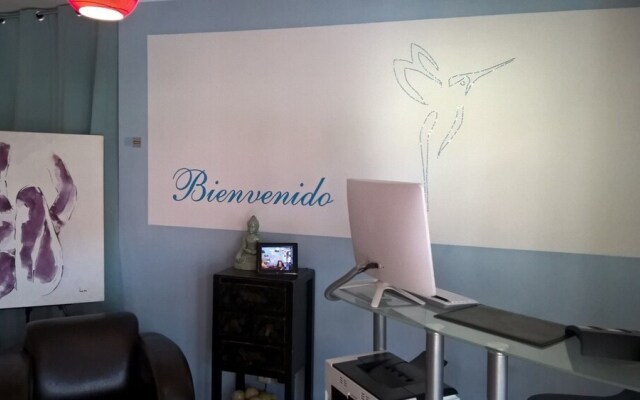 Birdcage Resort - Adult Only