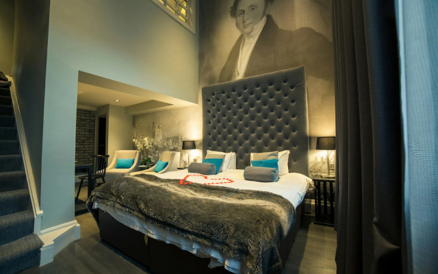 Grey Street Hotel