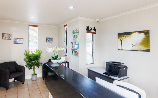 Camelot Motor Lodge – Guest Rooms – Palmerston North