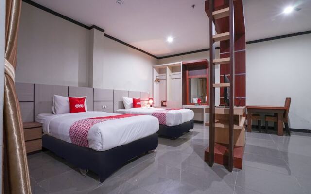 Capital O 2102 Grand Mutiara Hotel