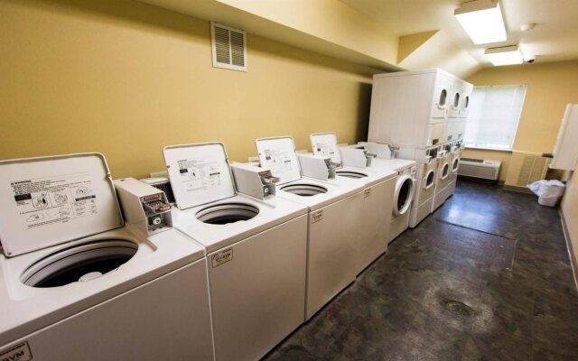 Extended Stay America Select Suites - Fayetteville - I-49