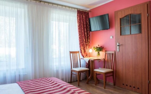 Hotel Brochów