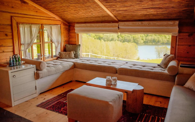 Głeboczek Vine Resort& Spa