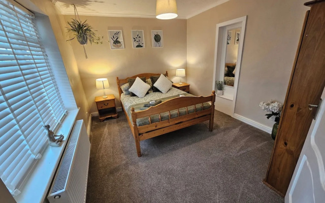 Seaside Bliss Retreat - 5 Bedroom House