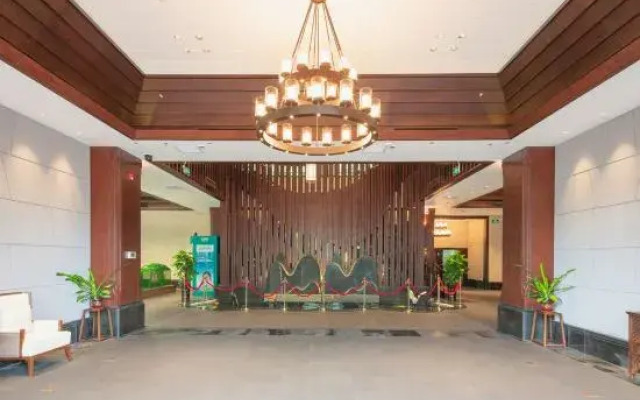 Yipin Yunjing Resort Hotel