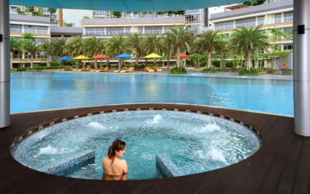 Three-bedrooms, Oakwood Apartments Pik Jakarta