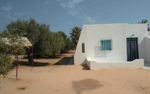 Maison Entre Mer Et Compagne Djerba