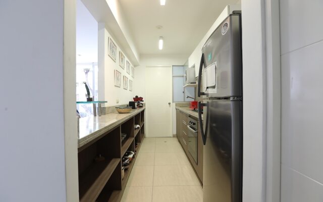 2BDR APT w/ pool & gym - Barranco!