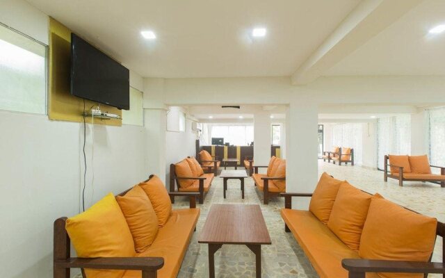 Maximum Holiday Inn