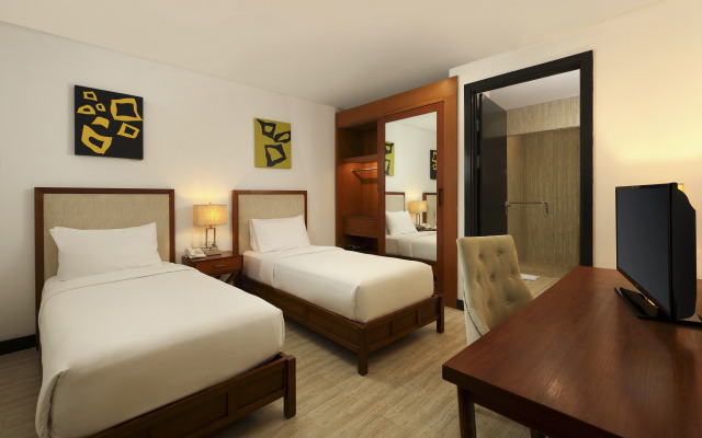 Lv8 Resort Hotel