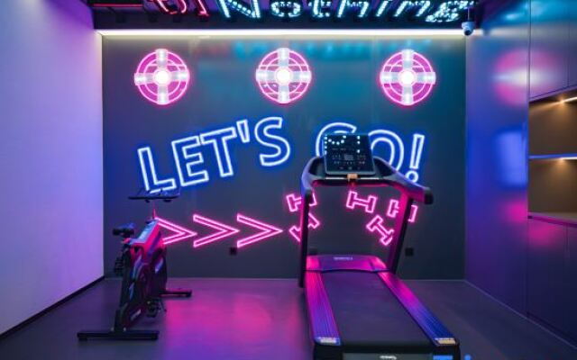 Yuantuo Hotel (Tianjin 5th Avenue Xikang Road Subway Station)