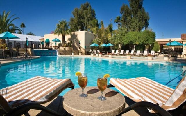 The Scottsdale Plaza Resort & Villas