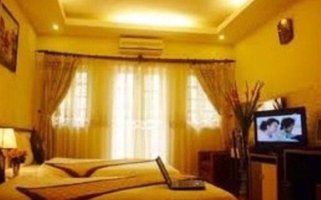 Phong Lan Hotel